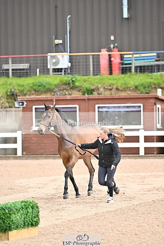 240417A-120731-00076 - 12pm to 1pm