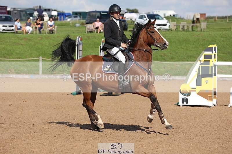 230915A-142858-02579 - Cls 5 National 1.40m