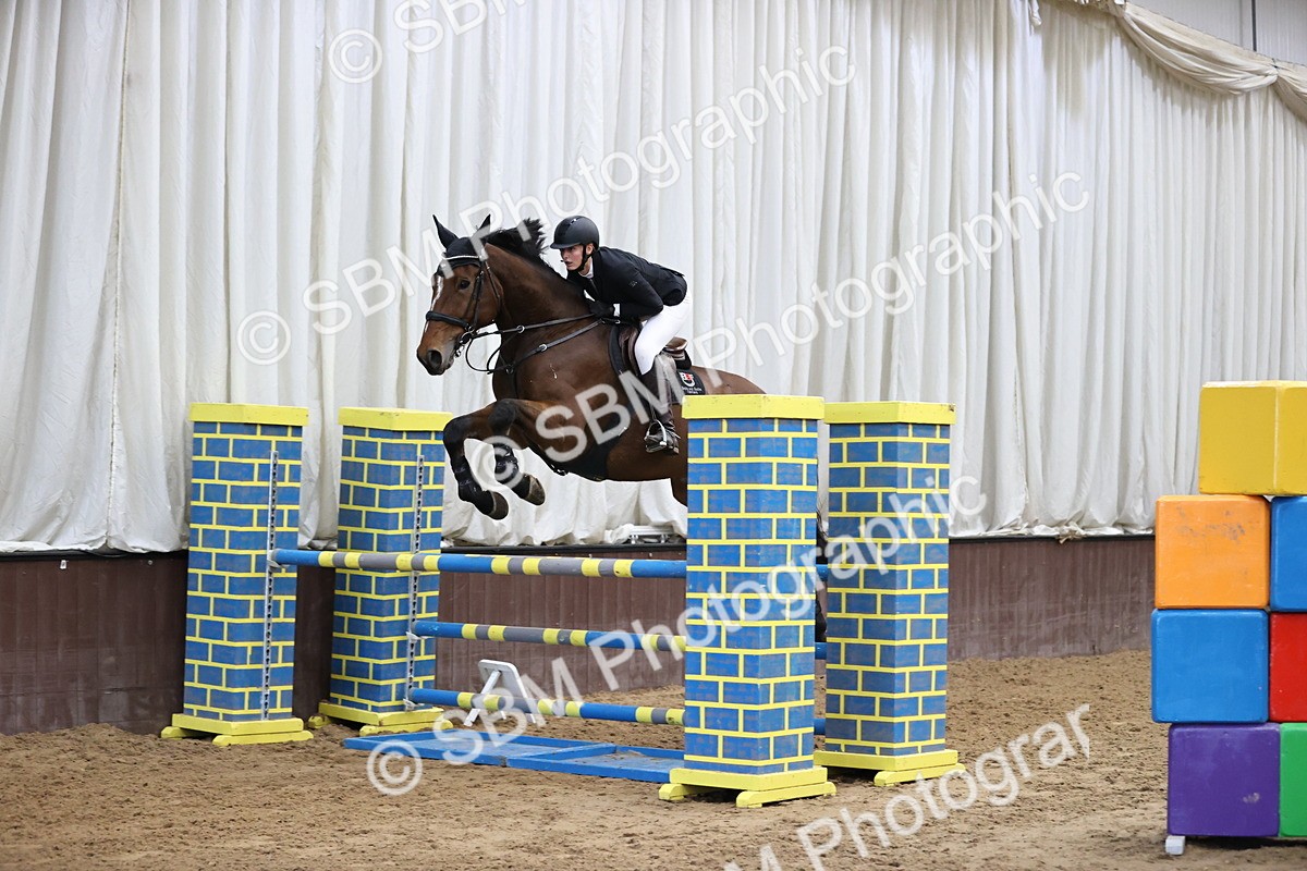 SBM_001719 - Class 4 - Senior Newcomers - 1.10m Open