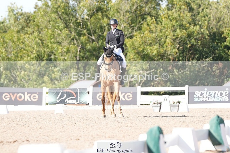 250906-154438-04854 - 054-Amy.Louise.LloydDiva.Royale