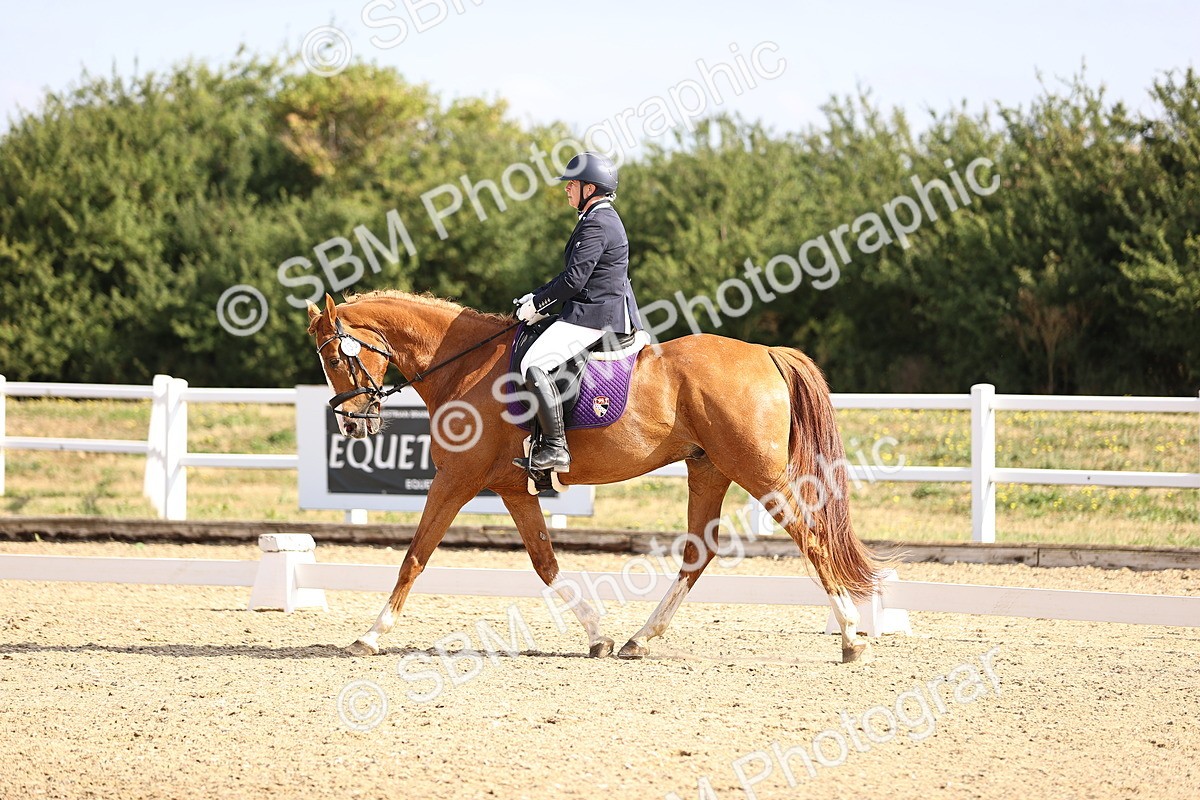 SBM_008588 - Novice 5 - 08.30-9.33