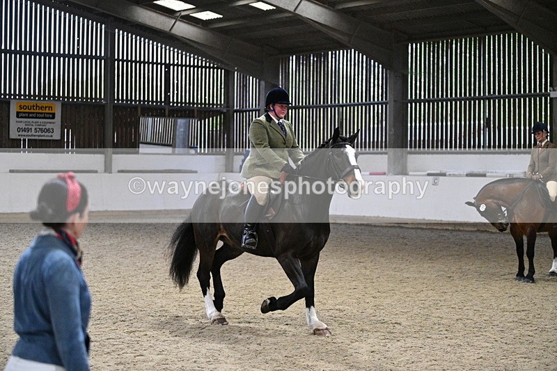 WJ7_3939 - Class 17 Ridden Cob