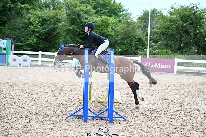 240611A-171426-00479 - 70cm