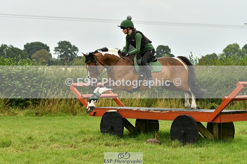 230817-124309-00704 - Theo's 1st Group - XC