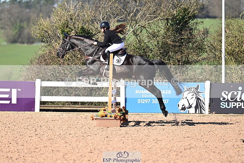 260318B-102550-00083 - Clear Round & Brit Nov 90cm