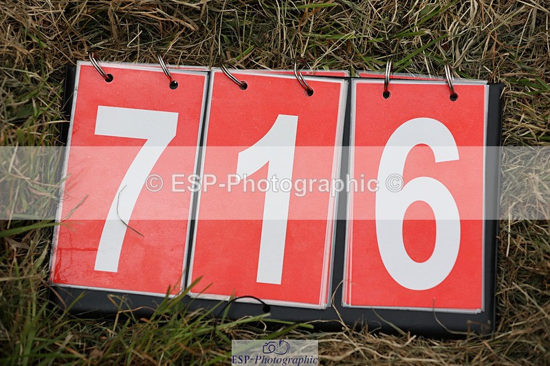 240825X-153320-36303 - 80cm XC 15.30 to 16.30