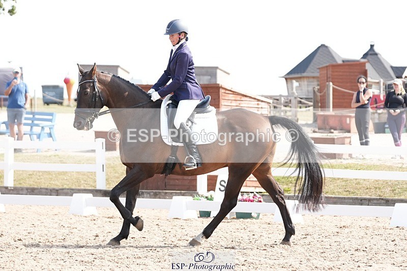 250817-110005-08448 - 096-Louisa.ChattingFirst.Mohican.II