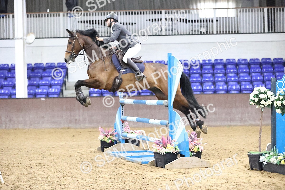 SBM_002049 - Class 10 - Senior Newcomers - 1.10m