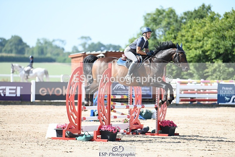 250725-103119-01422 - Cls 6 Snr British Novice and 90cm