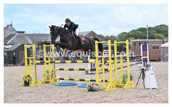 BPP_1138 - CLASS 4 FRI Newcomers/ 1.10m Open