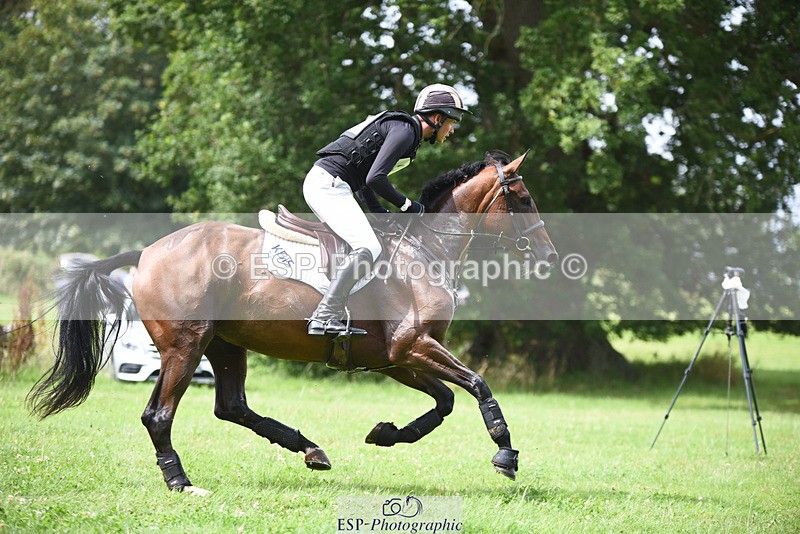 240804-115328-12393 - 307-Tom_Rowland-VALERIA