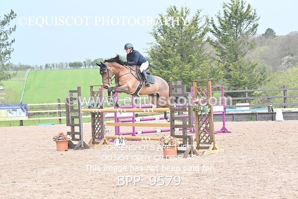 BPP_9579 - CLASS 6 Senior Foxhunter/ 1.20m Open