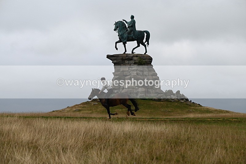 DSC_0161 - Time at Statue 09:51 to 10:54