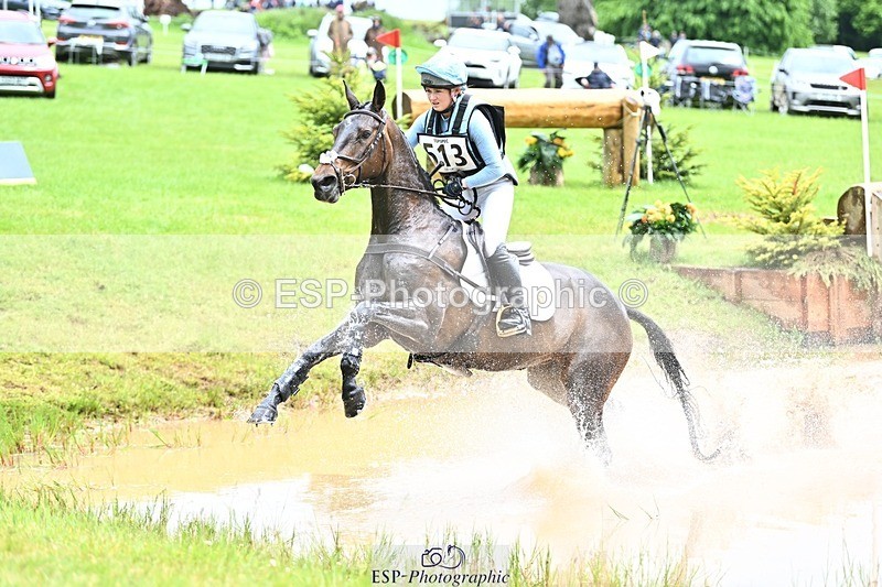 240526-144859-24206 - 513-WELLAN_GRAFFITI-Molly_Evans