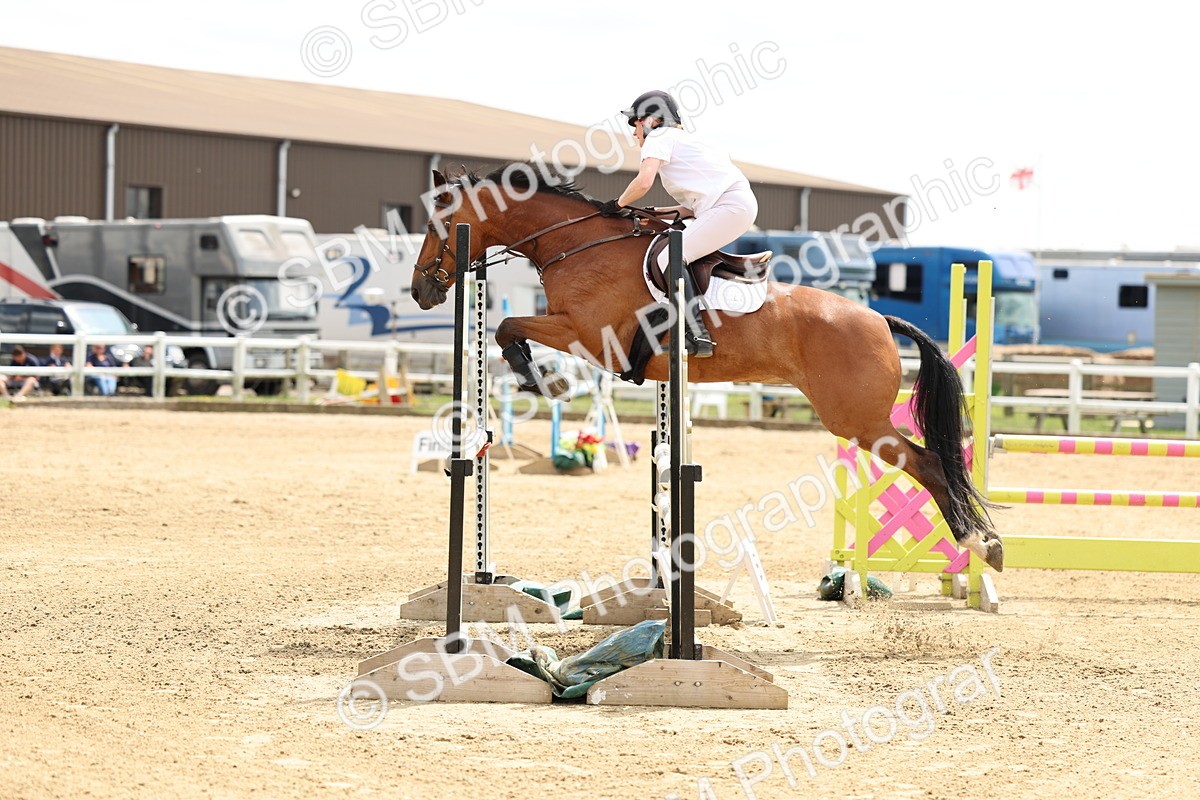 SBM_005136 - Class 18 - Senior 1.05m Open