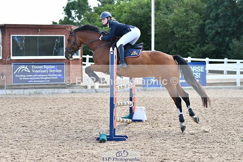 230819A-160023-01087 - Cls 33 1.05m Amateur Qualifier