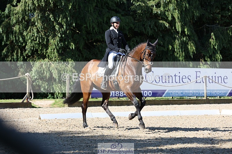 230526-092022-05042 - 354-TREWORDER-Michael_Owen-WEDTrotUp+DR