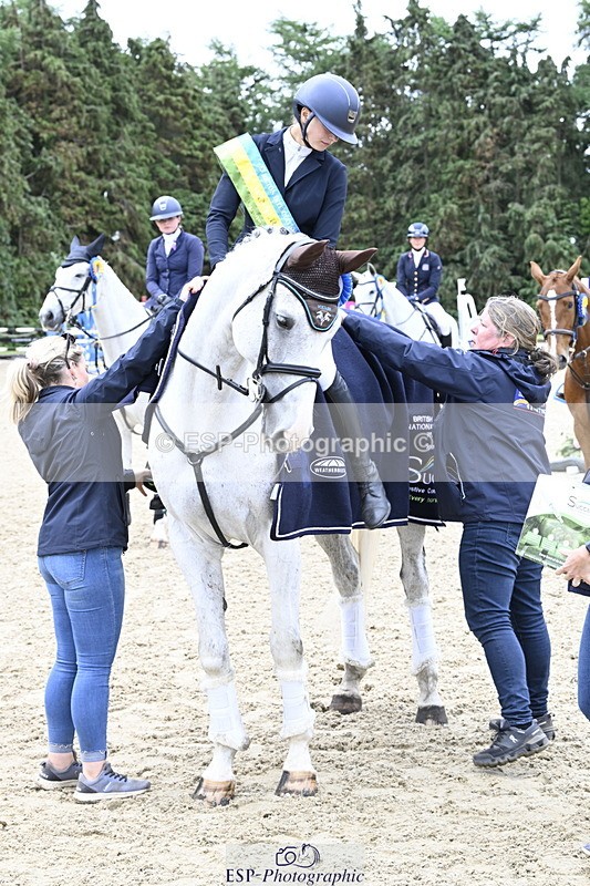 250525A-105810-15580 - Presentations Section A British Young Rider 3 Star