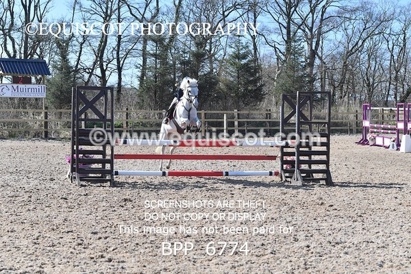 BPP_6774 - CLASS 14 SUN Springboard 128cm/ 138cm Restricted Handicap
