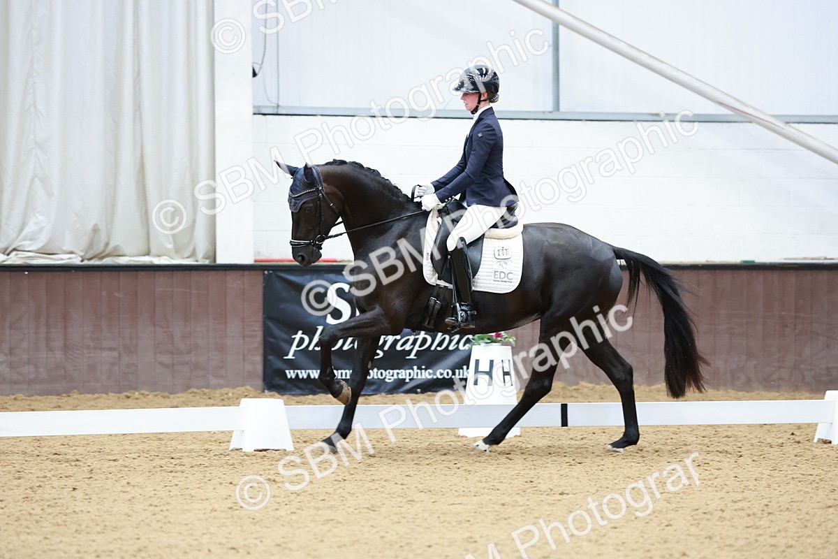 SBM_003822 - Class 1 - Prelim 6 - 10.40-11.50