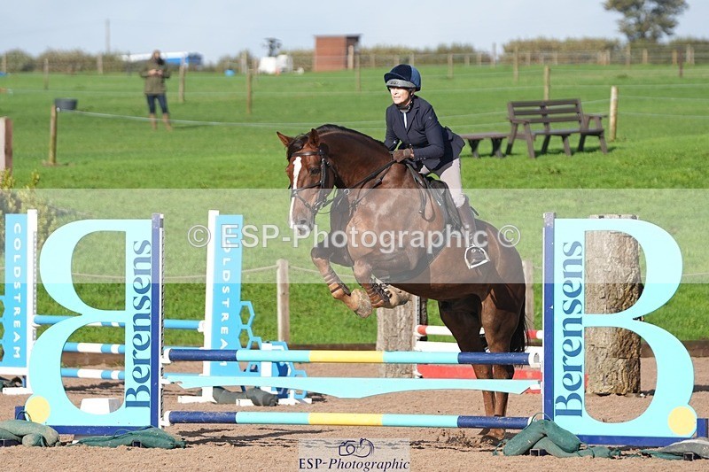 250920-163317-01935 - Cls 23 UnAffiliated 80cm Derby