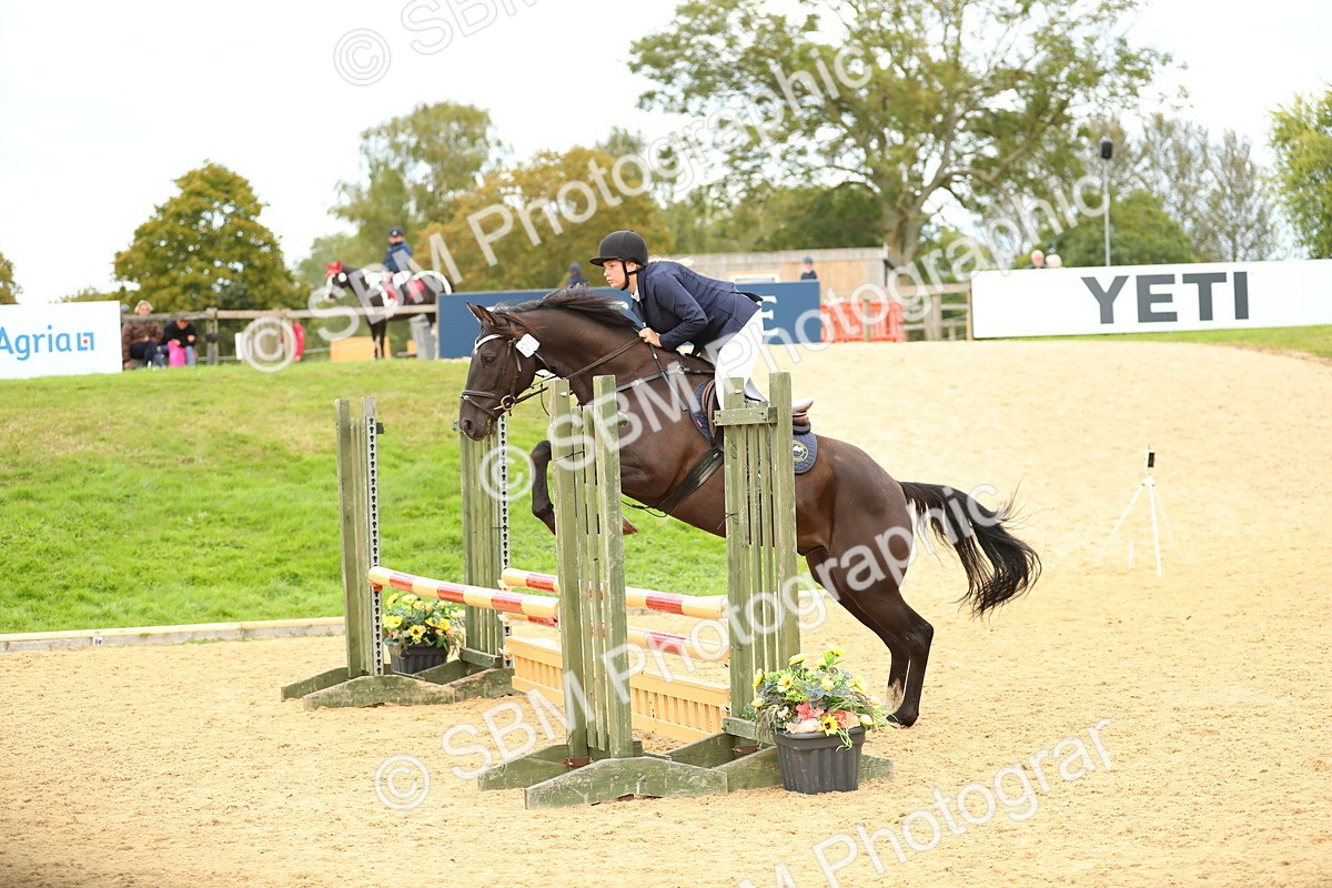 SBM_76072 - J19 - Junior 90cm Supreme Championship