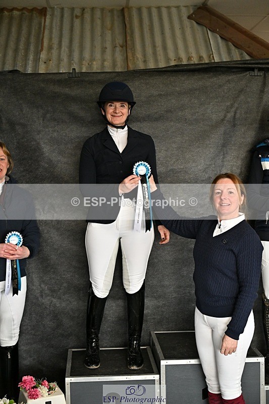260214-130609-03873 - Cls 15 Medium Silver Presentations