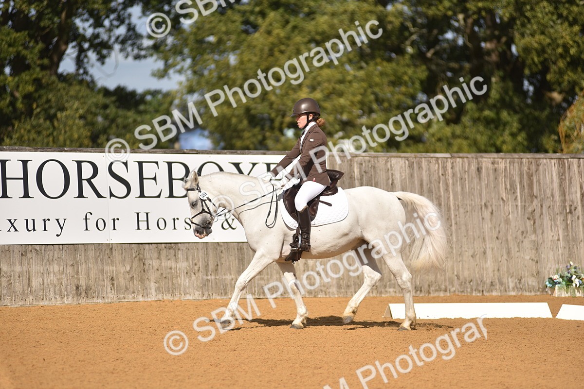 SBM_03242 - D4 - Small Tour Championship Intro 4