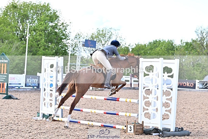 260512-181447-00525 - 90cm Classes