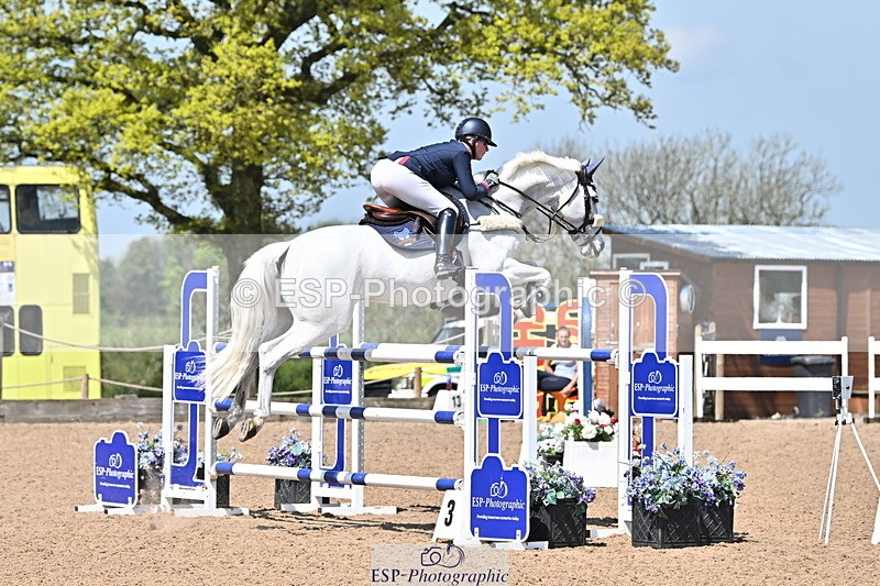 240509A-122308-01738 - Cls 10 National 1.30m Open