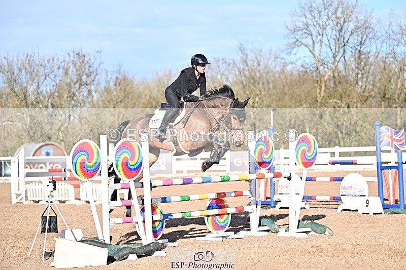 251119-122606-00369 - Cls 3 Snr 1.05m Open