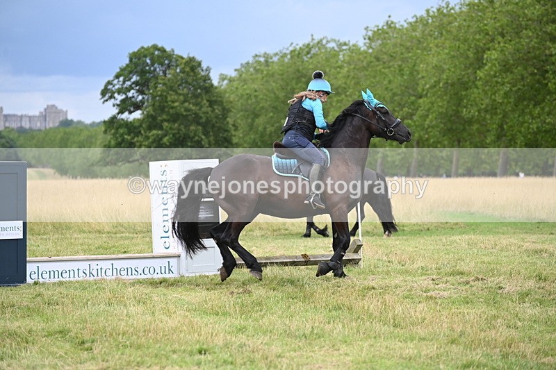 WJ6_3189 - Time at Jump 11:06 to 11:40