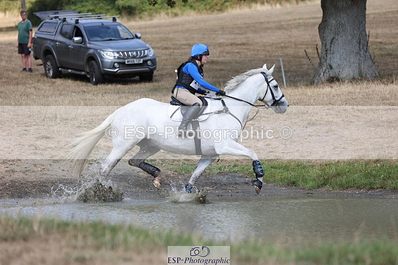 250824A-140010-38065 - 2121-Poppy.Rogers-Seacrests.Diamond