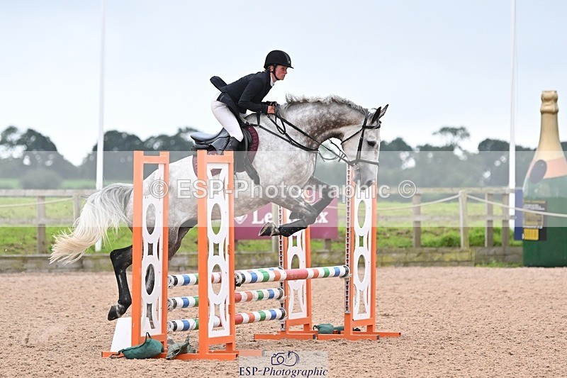 240813-180755-00591 - Classes 5 A&B & 6 80cm