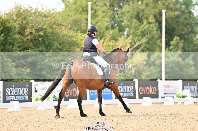 250816-160702-06055 - 129-Beth.TaylorWilly.Wonker