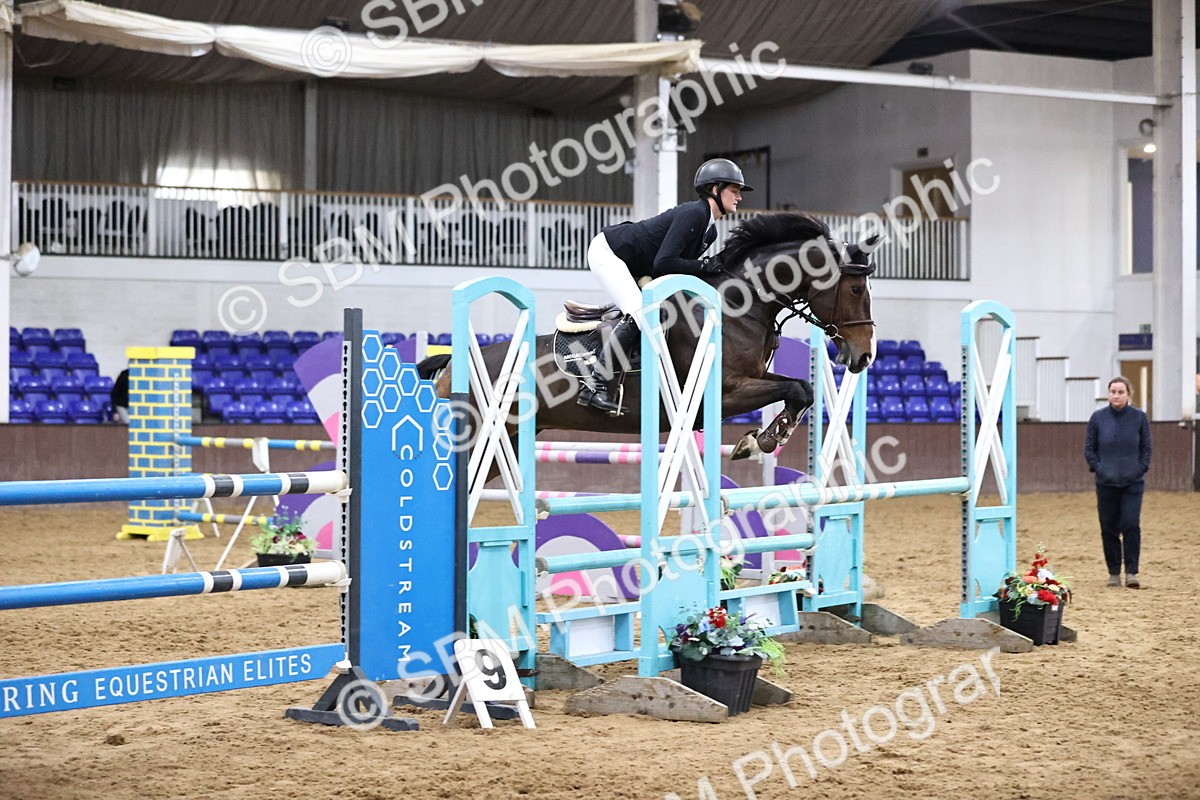SBM_002014 - Class 4 - Senior Newcomers - 1.10m Open
