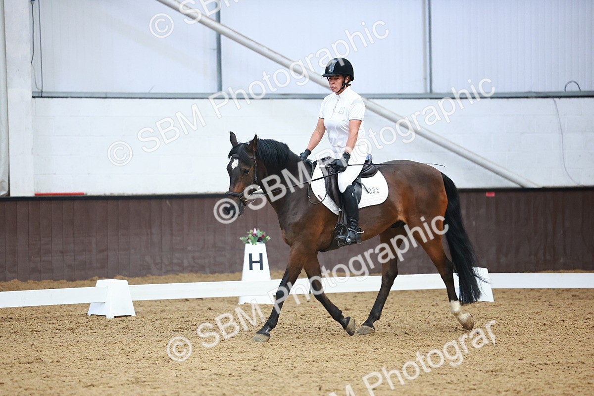 0B8A9063 - Class 6 - Novice 3