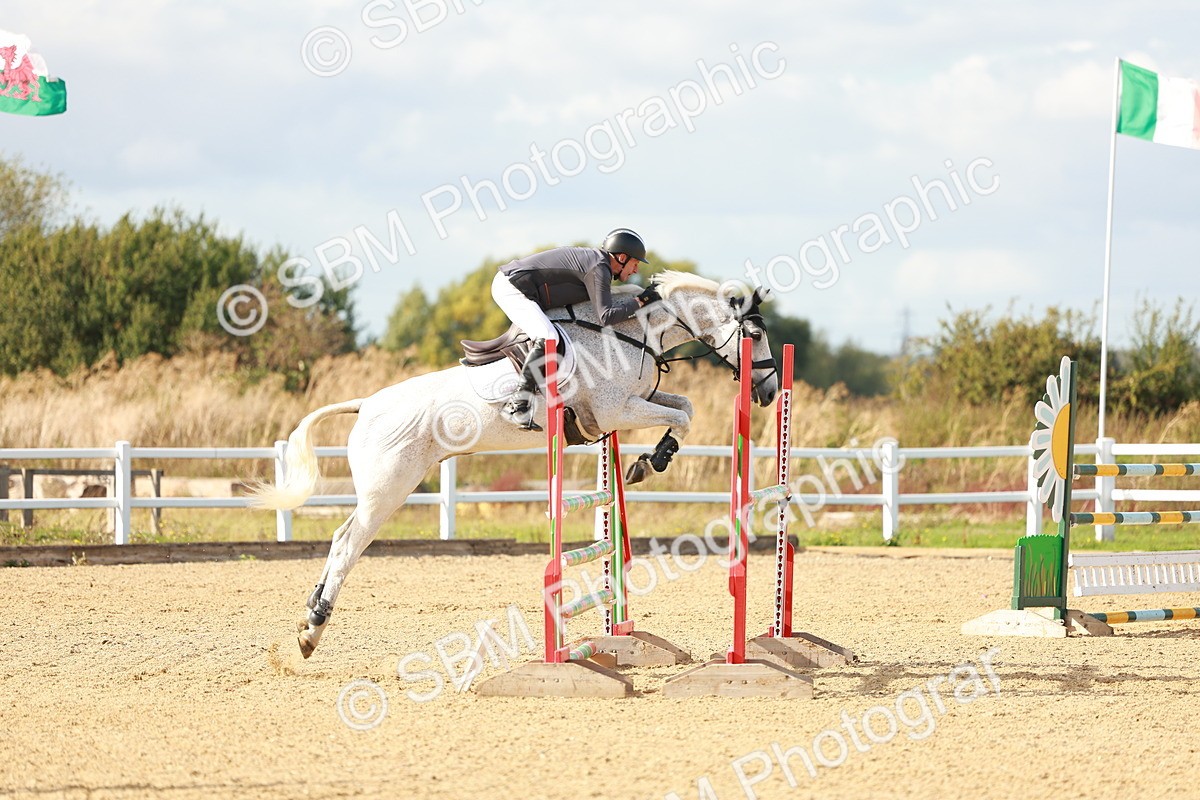 SBM_002041 - Class 5 - Senior Foxhunter - 1.20m