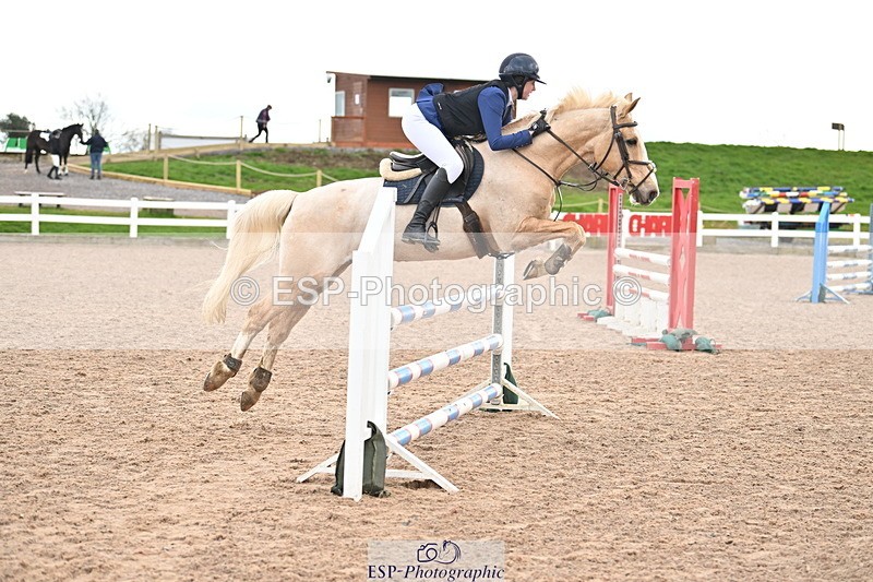 240310A-112330-02311 - Cls 4 Pony Discovery and 90cm Open