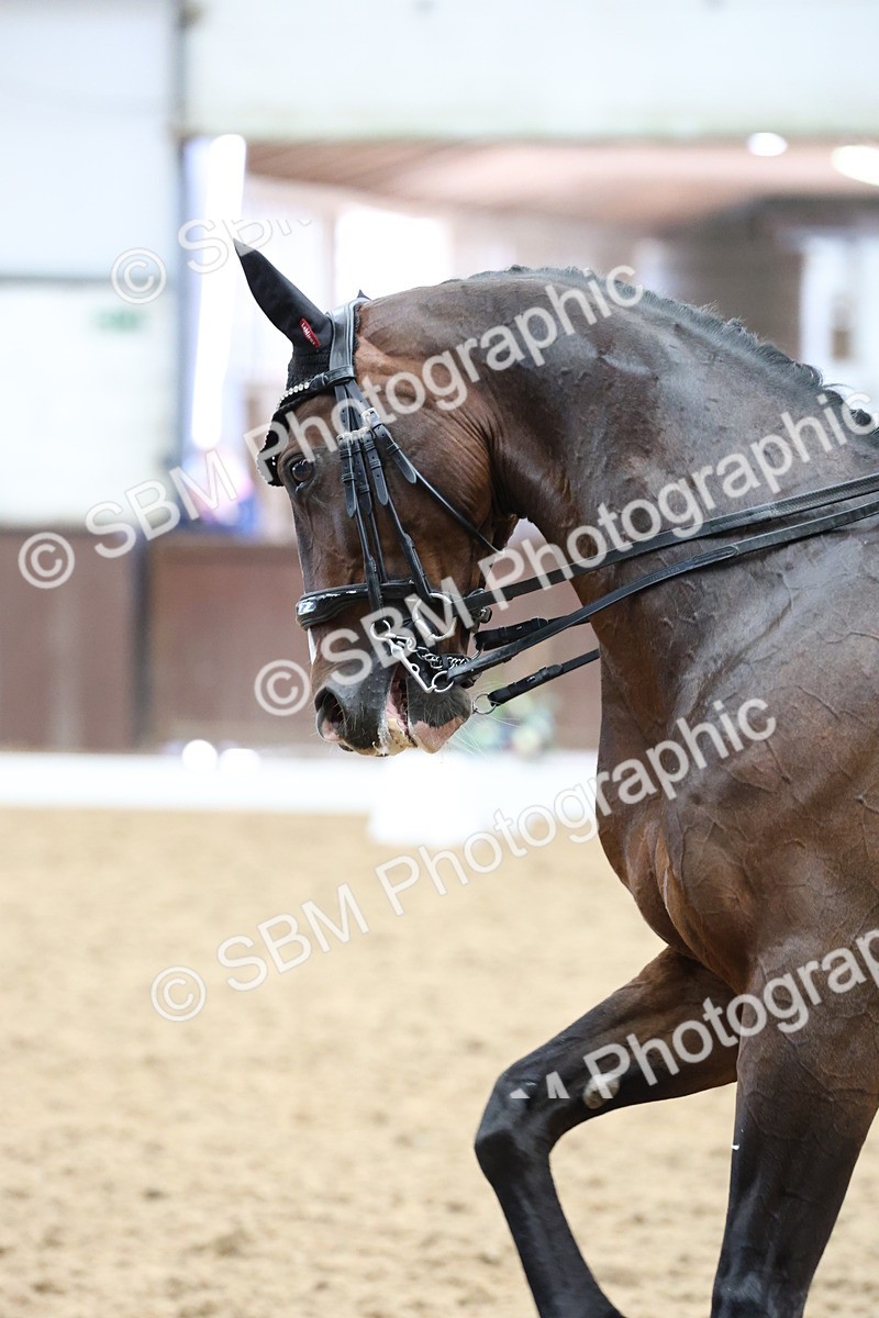 SBM_007994 - Class 24 - Medium FSM Silver