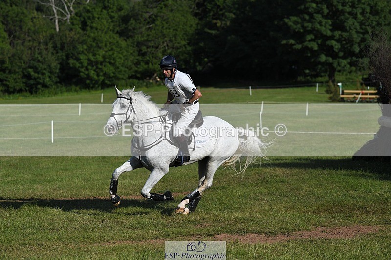 230527-175053-13994 - 163-UVERA_Z-Harry_Meade-XC
