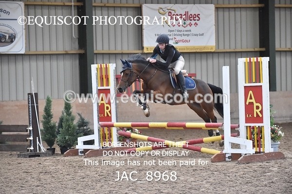 JAC_8968 - CLASS 3 ARENA EVENTING BE 70