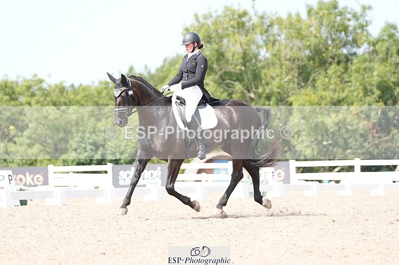 250815-142503-01692 - 021-Louise.BerryWoodcroft.Daisy.Duke