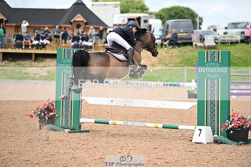 240630A-144030-14448 - Cls 25 HOYS 138cm Jump Off and Presentations