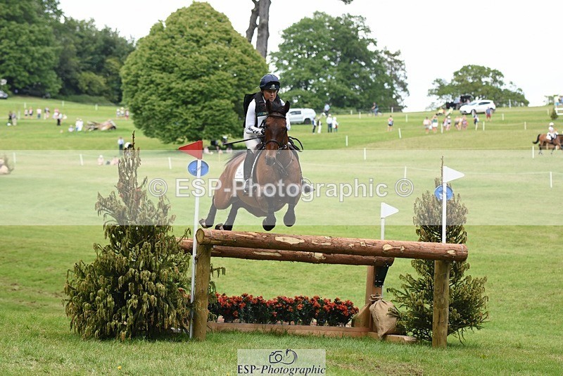 230528-150350-18085 - 487-MGH_GRAFTON_STREET-Pippa_Funnell-XC