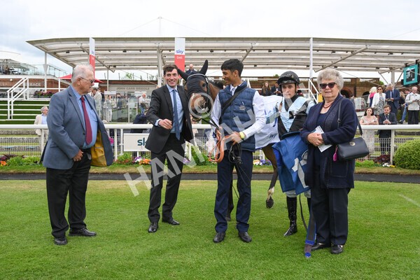 yr22052022r1-34 - Race 1: 3:30pm Sky Bet Sunday Series Apprentice Stakes