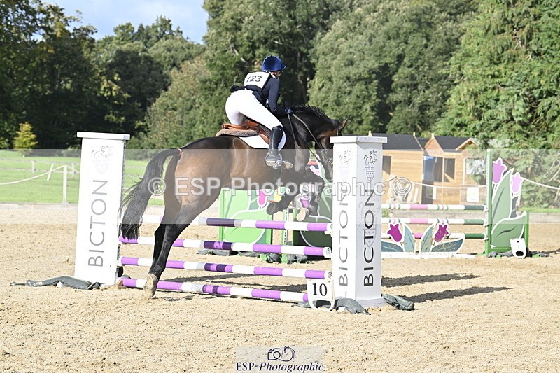 251005A-154610-04869 - Cls 10 Int 90-95cm