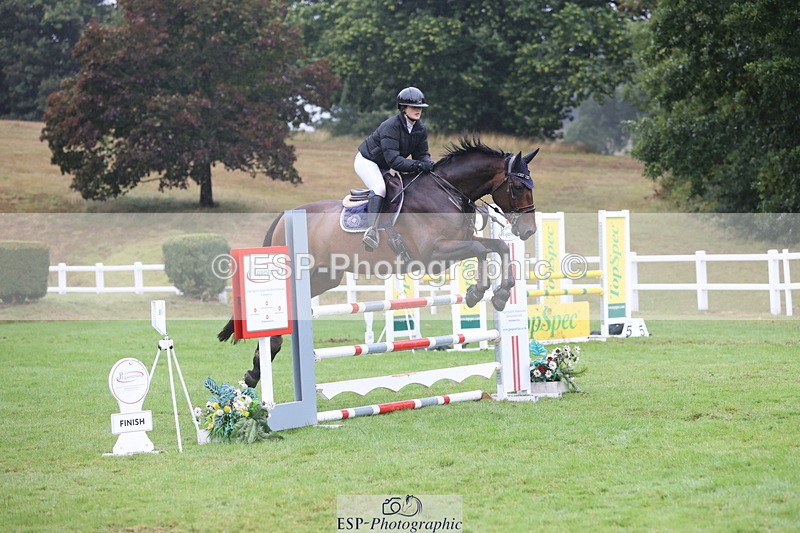 250830A-142622-06985 - Cls 16 Snr Newcomers and 1.10m Open