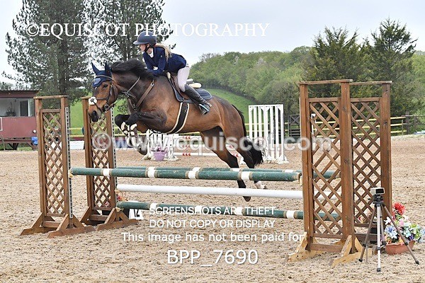 BPP_7690 - CLASS 14 SAT Senior BritiNovice/ 90cm Open