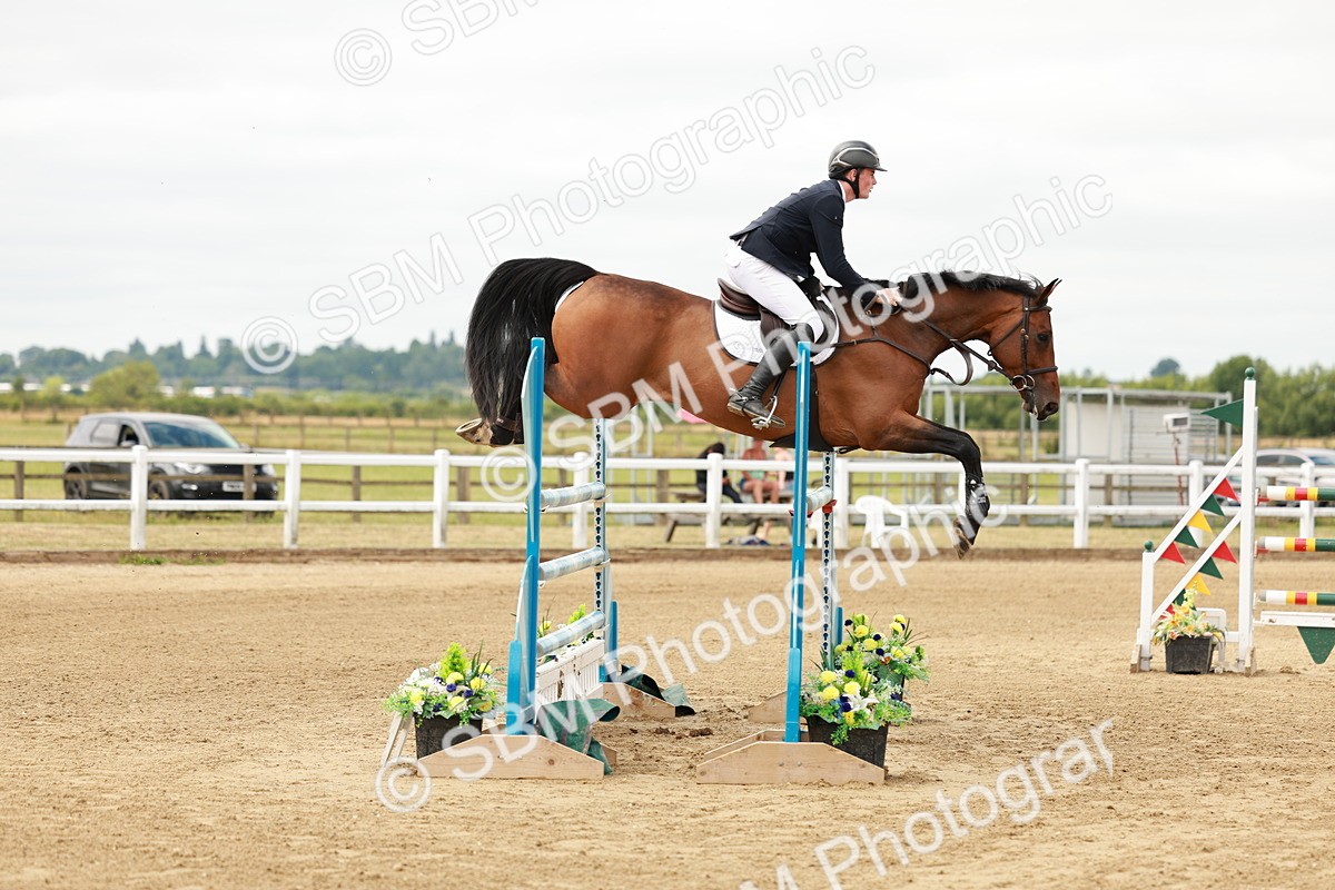 SBM_017326 - Class 21 - Senior Newcomers Championship 2d Rd